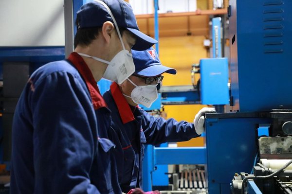 amjs�Ľ�ɳ����·(�й�)���޹�˾��ҳ