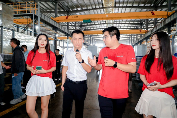 amjs�Ľ�ɳ����·(�й�)���޹�˾��ҳ